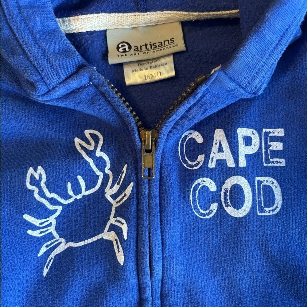 18mo Coastal Blue Cape Cod Zip Hoodie, exclt cndtn. 15% off w2+ bundle.